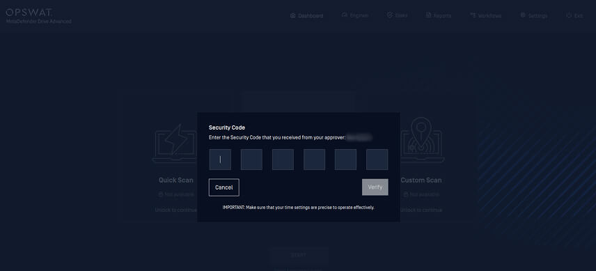 لقطة شاشة تعرض شاشة إدخال OTP للمشغل الميداني في MetaDefender Drive مما يتيح تحديثات تهيئة الفحص المعتمدة من قبل المسؤول