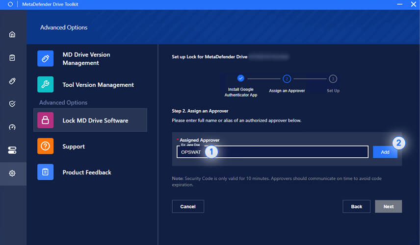 لقطة شاشة تصور إدخال اسم المعتمد وإضافته في مجموعة أدوات MetaDefender Drive Toolkit، مما يسهل تعيين الأدوار
