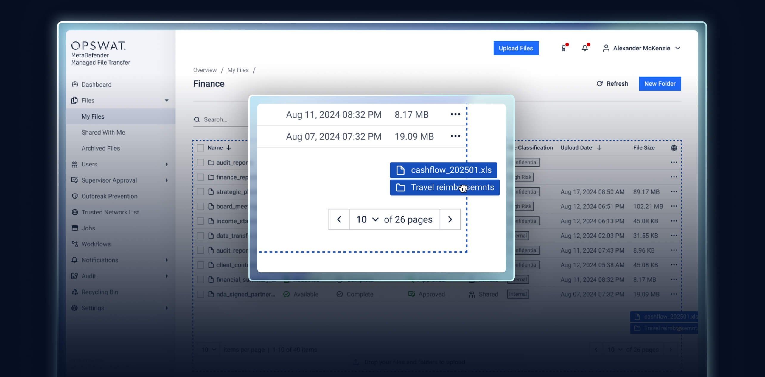 MetaDefender MFT 3.10.0 Update zeigt Drag-and-Drop-Upload von Dateien in Ordner im Finanzbereich