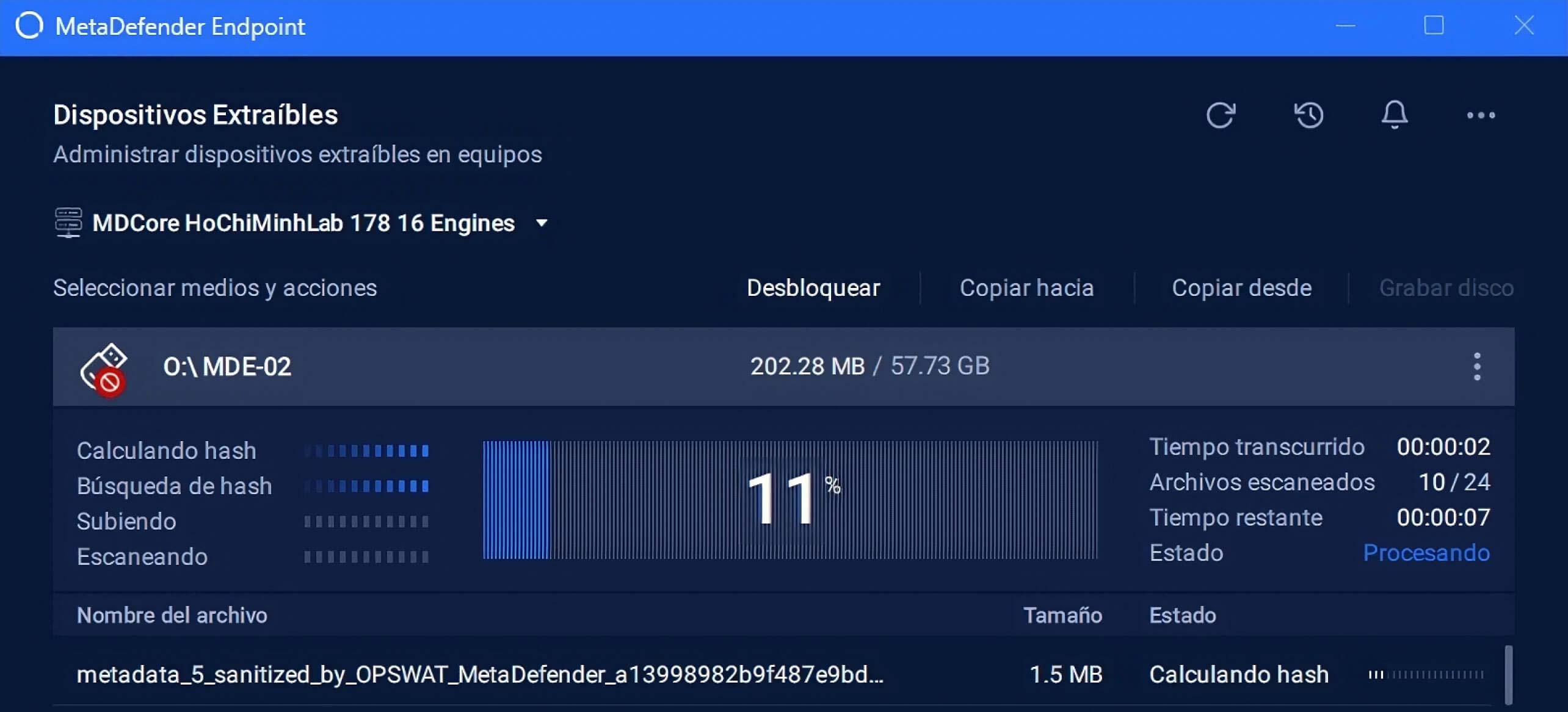 MetaDefender Endpoint 显示外部设备的扫描进度为 11%,并提供文件状态详情