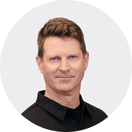 Headshot of David Long, General Manager of Sektor Cyber