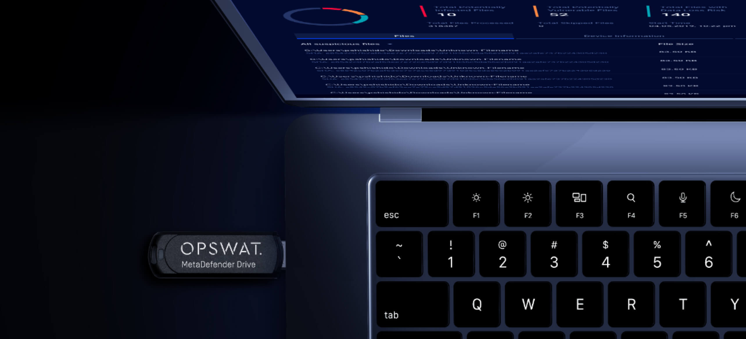 OPSWAT MetaDefender Drive vorübergehendes Gerät zum Scannen von Cyber-Assets in einem Laptop
